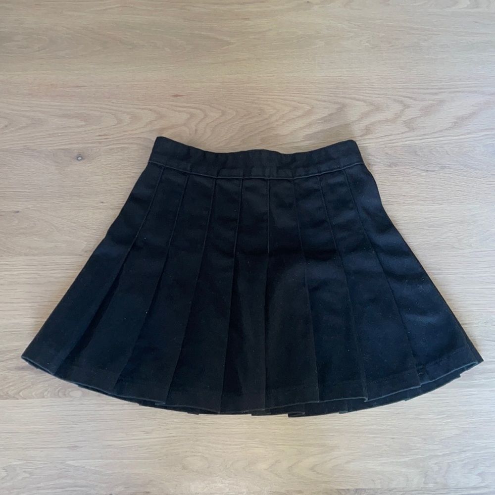 Pleated mini skirt